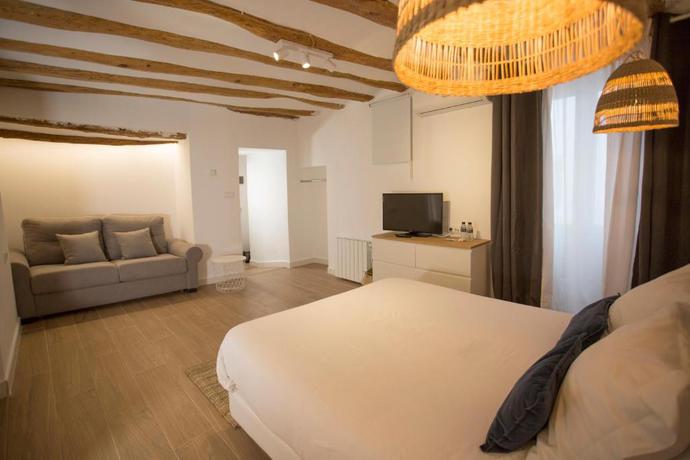 Imagen de la habitación del Hostal Savoy, Alcoy. Foto 9