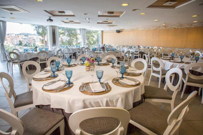 Imagen de los interiores del Hostal Savoy, Alcoy. Foto 11