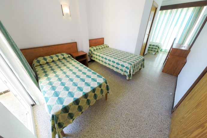 Imagen de la habitación del Hostal Sb Arenal. Foto 1