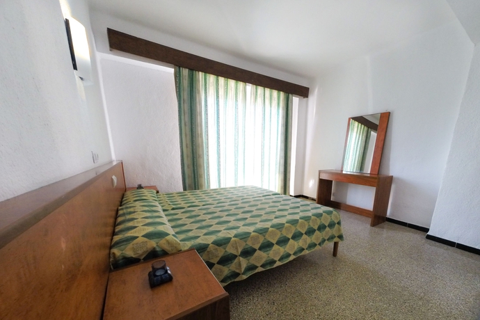 Imagen de la habitación del Hostal Sb Arenal. Foto 8