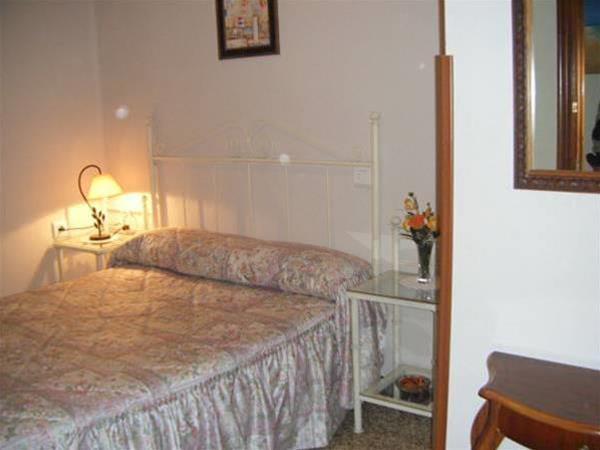 Imagen general del Hostal Senero. Foto 4