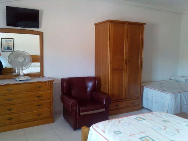 Imagen de la habitación del Hostal Sequeiros. Foto 12