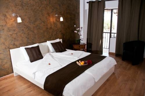 Imagen general del Hostal Seven Hostal Y Spa. Foto 5