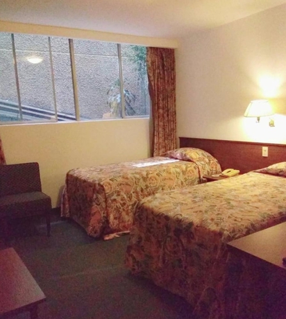 Imagen de la habitación del Hostal Sevilla, Ciudad de México. Foto 8