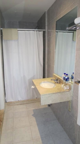 Imagen de la habitación del Hostal Sevilla, Ciudad de México. Foto 18