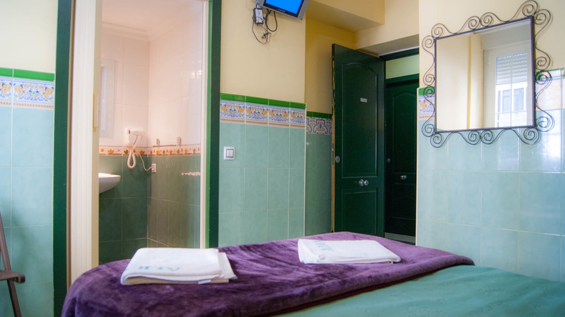 Imagen de la habitación del Hostal Sevilla Florida Center. Foto 4