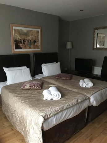 Imagen de la habitación del Hostal Sheil Suites. Foto 5