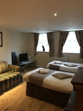 Imagen de la habitación del Hostal Sheil Suites. Foto 12