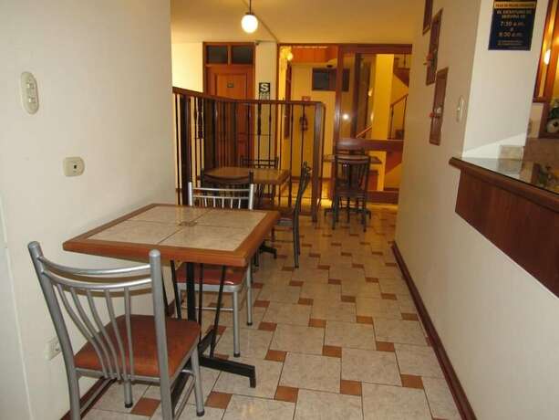 Imagen del bar/restaurante del Hostal Siglo 21. Foto 13