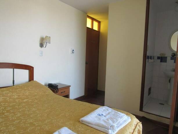 Imagen de la habitación del Hostal Siglo 21. Foto 19