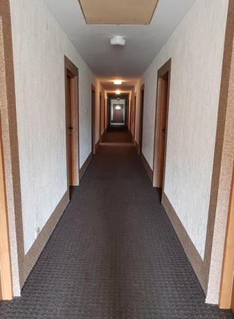 Imagen de los interiores del Hostal Skorpion. Foto 8