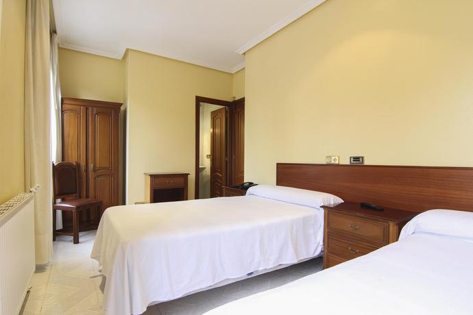 Imagen general del Hostal Socaire, A Coru&ntilde;a. Foto 2