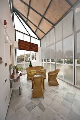 Imagen general del Hostal Sol Bahía San José. Foto 4