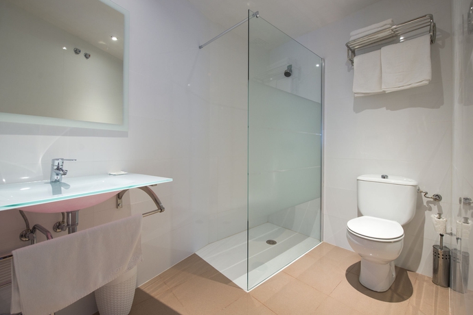 Imagen de la habitación del Hostal Sol, Toledo. Foto 4