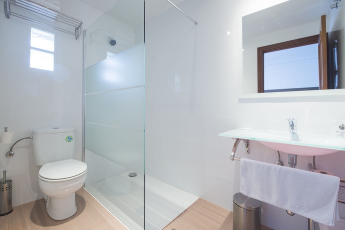 Imagen de la habitación del Hostal Sol, Toledo. Foto 8