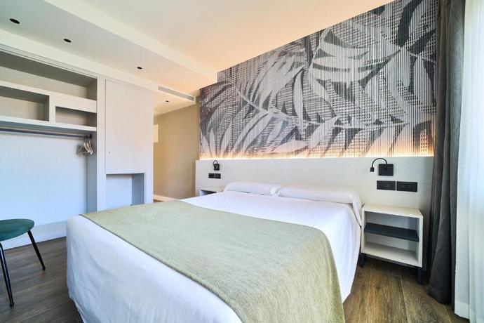 Imagen de la habitación del Hostal Sol y Miel. Foto 16