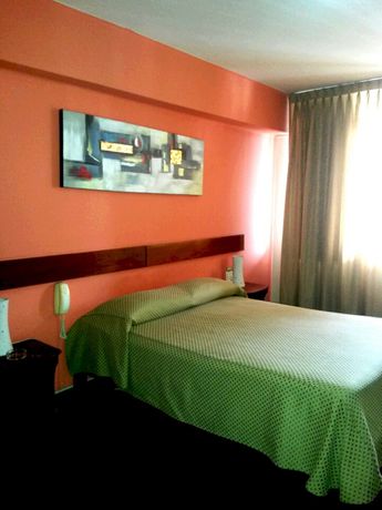 Imagen de la habitación del Hostal Solari. Foto 8