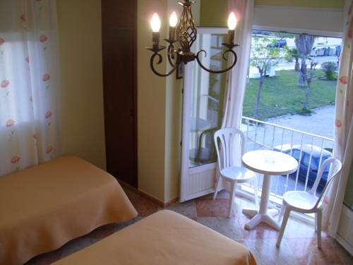 Imagen general del Hostal Sonrisa Del Mar. Foto 6