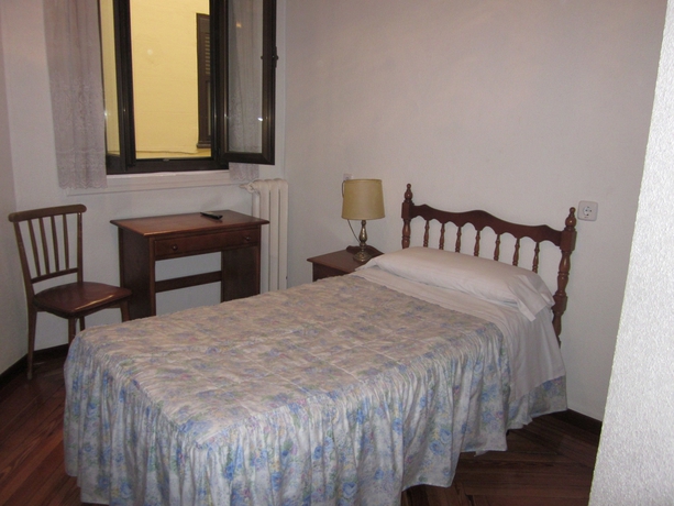 Imagen de la habitación del Hostal Splendid, Gran V&iacute;a. Foto 5
