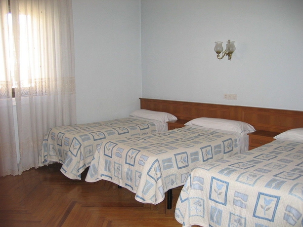 Imagen de la habitación del Hostal Splendid, Madrid. Foto 9