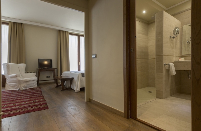 Imagen de la habitación del Hostal Sport, Falset. Foto 5