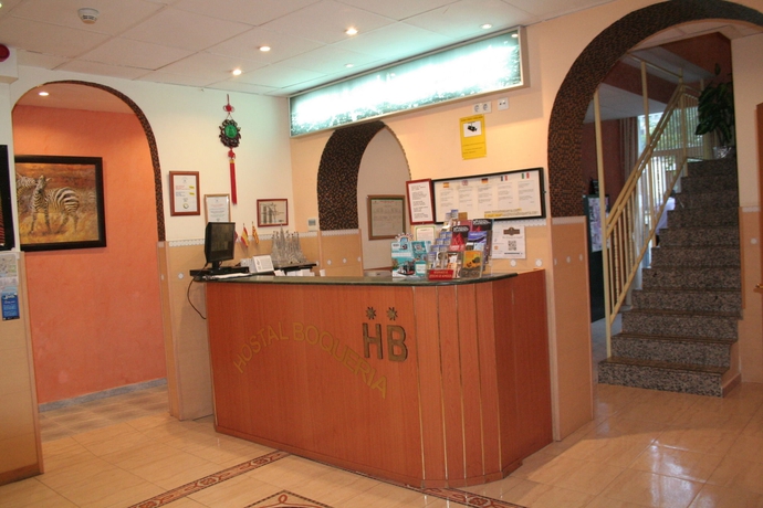 Imagen de los interiores del Hostal Standbyme Ramblas. Foto 15