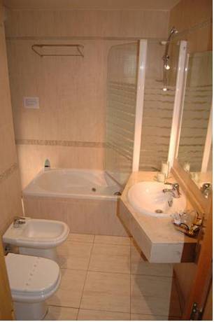 Imagen de la habitación del Hostal Stop, Cantalejo. Foto 7