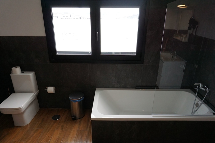 Imagen de la habitación del Hostal Suites A Coruña. Foto 3