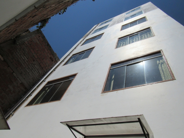 Imagen de los exteriores del Hostal Sumac Tika. Foto 16