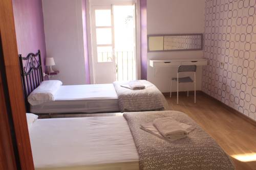 Imagen de la habitación del Hostal Summer Hostel Cádiz. Foto 8