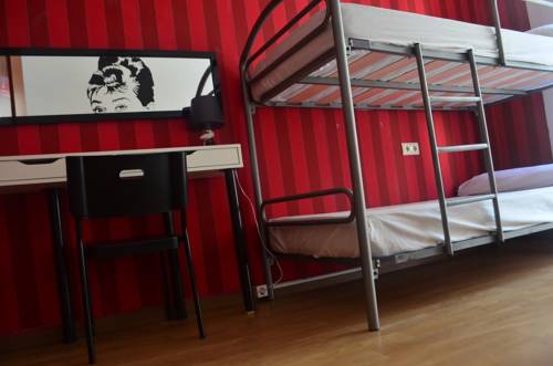 Imagen de la habitación del Hostal Summer Hostel Cádiz. Foto 9