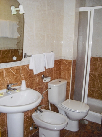 Imagen de la habitación del Hostal Sunami. Foto 18