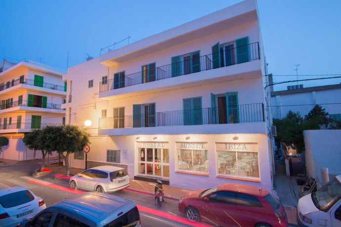 Imagen general del Hostal Sunset Ibiza. Foto 2