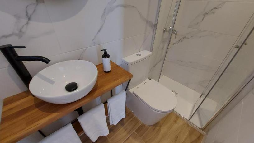 Imagen general del Hostal Sweet Lloret Suites. Foto 9