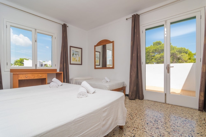 Imagen de la habitación del Hostal Talamanca, Cala d'Or. Foto 13