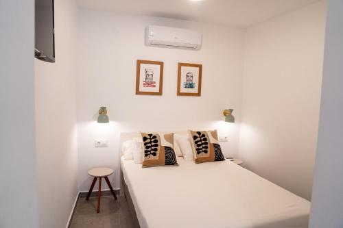 Imagen de la habitación del Hostal Tarantelo Conil. Foto 4
