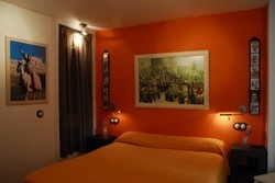 Imagen de la habitación del Hostal Temático El Peñón. Foto 6