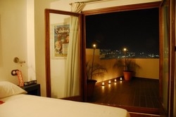 Imagen de la habitación del Hostal Temático El Peñón. Foto 8