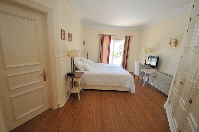 Imagen de la habitación del Hostal The Charm Of Cascais. Foto 8