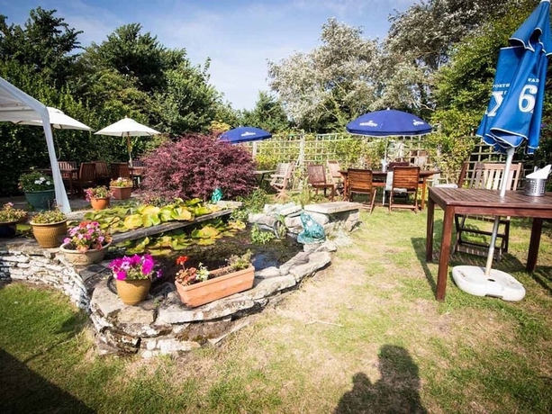 Imagen general del Hostal The Highdown Inn. Foto 3