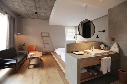 Imagen general del Hostal The Lake House. Foto 2