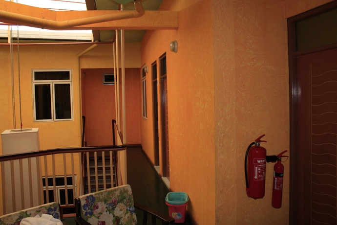 Imagen de los interiores del Hostal The Park House. Foto 15