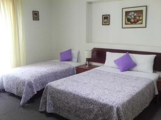 Imagen de la habitación del Hostal The Place Miraflores. Foto 2
