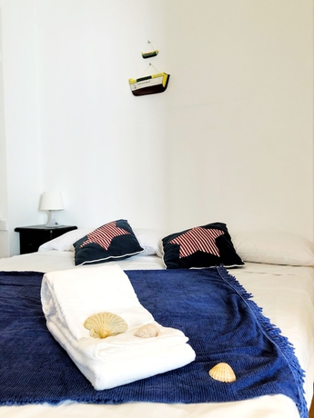 Imagen de la habitación del Hostal The Sun Hostel. Foto 12