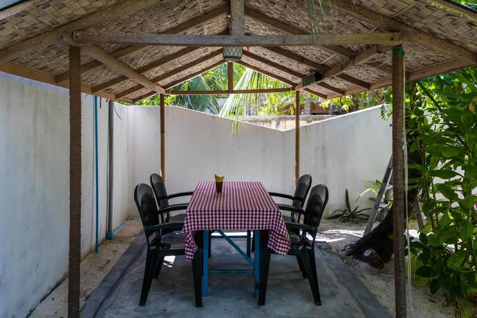 Imagen general del Hostal Thoddoo Beach View By Vista. Foto 11