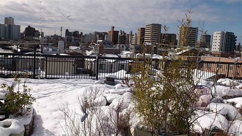 Imagen de los exteriores del Hostal Tokyo Guest House 2020. Foto 7
