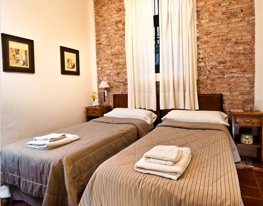 Imagen de la habitación del Hostal Toledo, LA CUMBRE. Foto 6