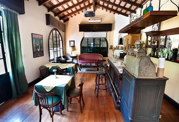 Imagen del bar/restaurante del Hostal Toledo, LA CUMBRE. Foto 3