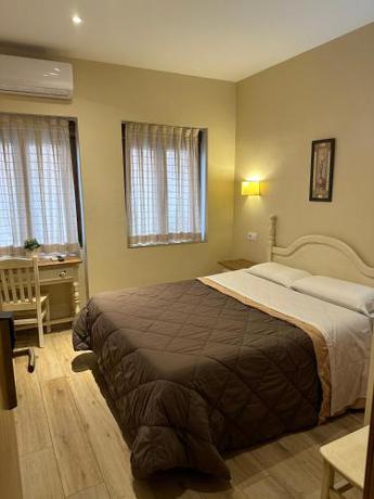 Imagen general del Hostal Toledo Plaza, Toledo. Foto 3