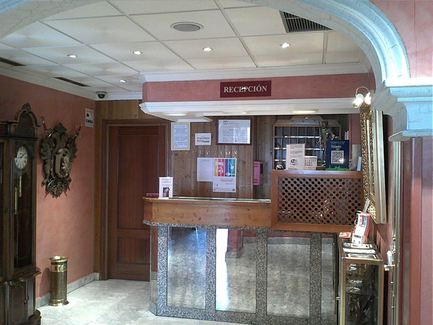 Imagen de los interiores del Hostal Toledo, Toledo. Foto 14